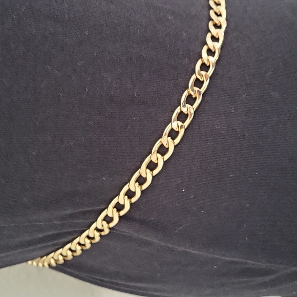 Vintage 3/8 " Women's Gold Tone Chain Belt 36"  End to End Cuban Chain Unsigned - Picture 4 of 8